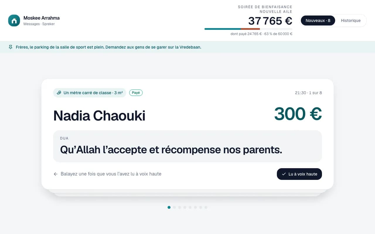 La tablette d’un présentateur avec le prochain message à lire